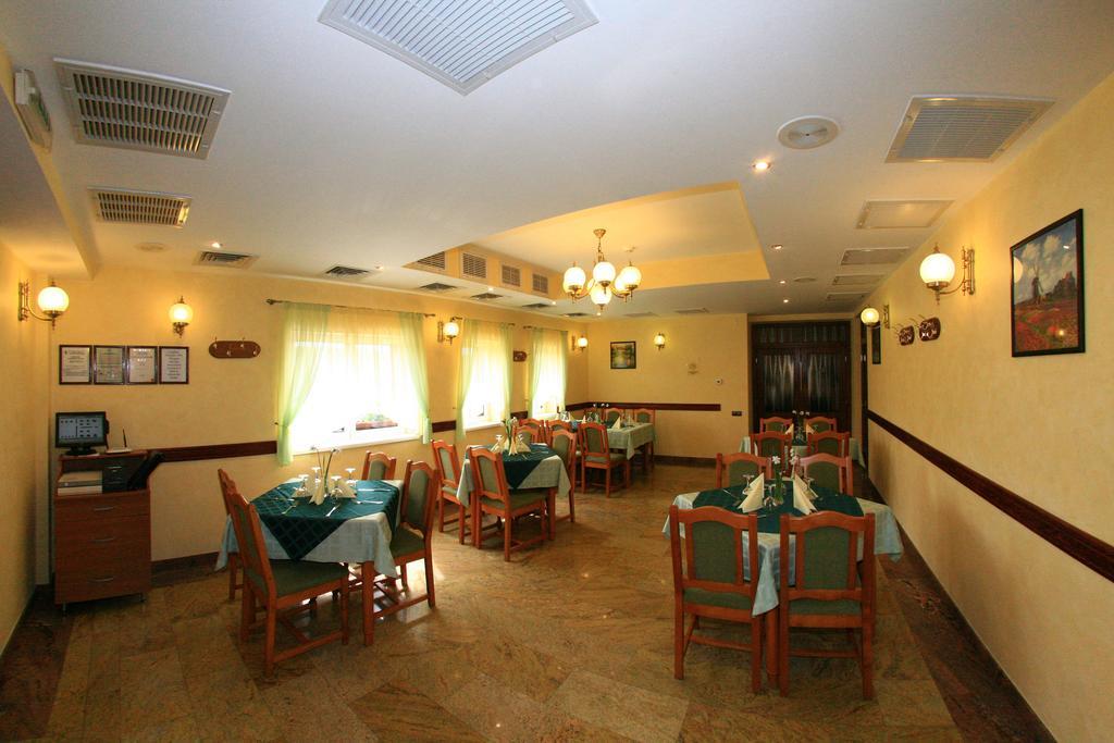 Motel Vector Gaesti Экстерьер фото